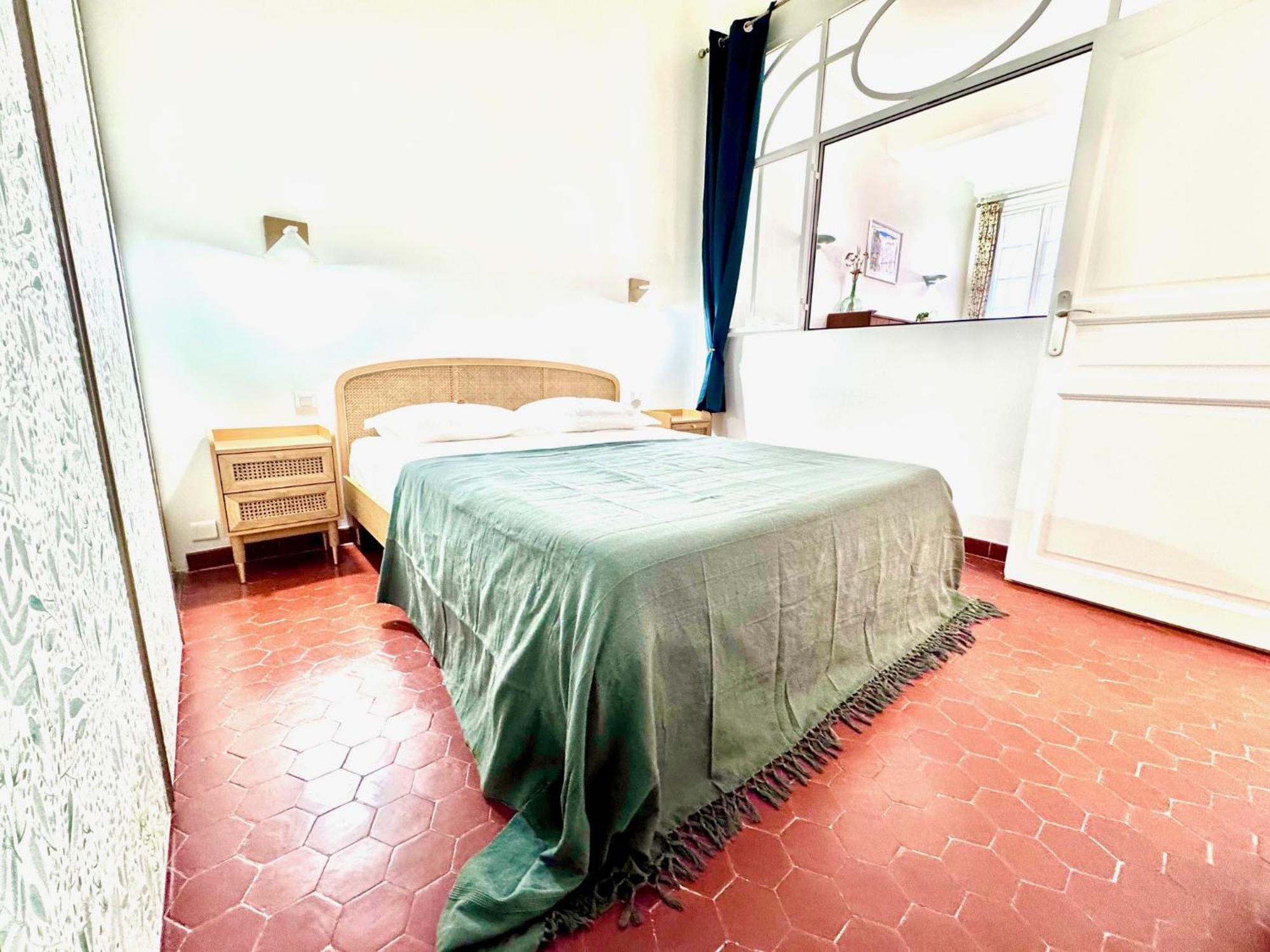 B Ot Maison Barillerie - Old Town - Promenade Des Apartment